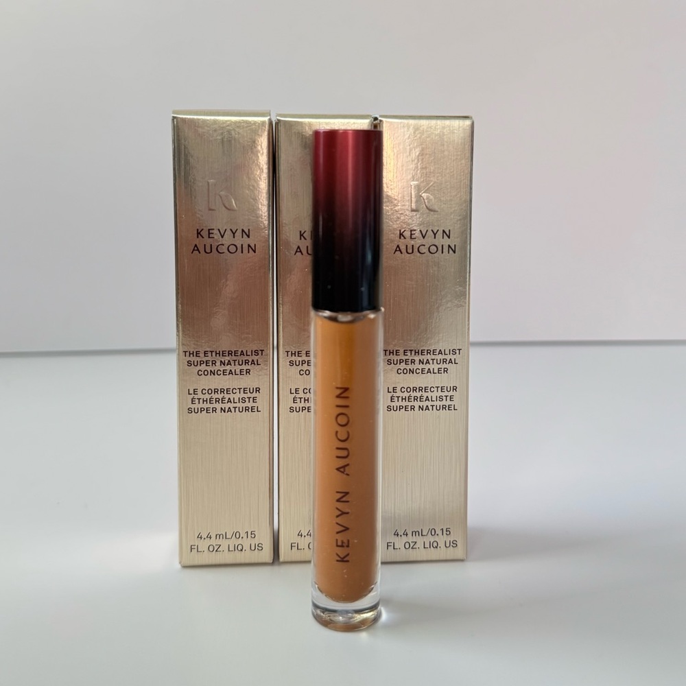 Kevyn Auction Concealer NIB x3